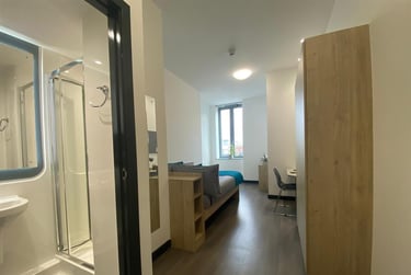 1 bed flat, Queen Street, Holylands, Belfast, BT16ET - Image 6